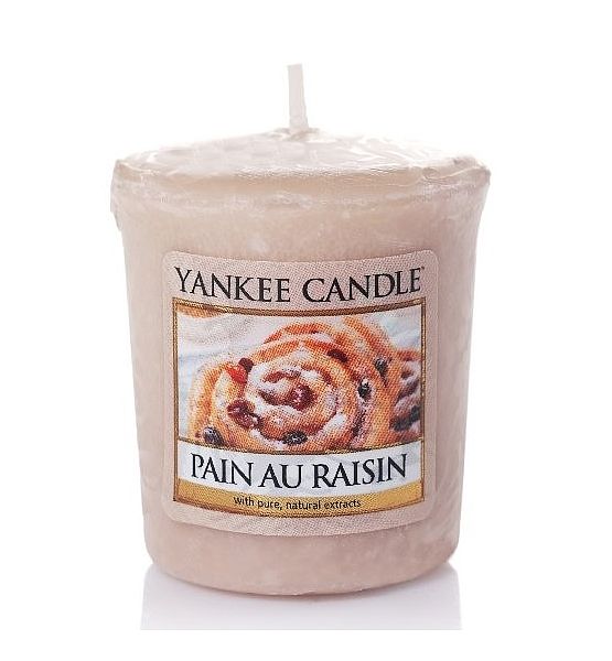 Vonná votivní svíčka Yankee Candle Pain Au Raisin 49g/15hod