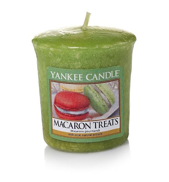 Vonná votivní svíčka Yankee Candle Macaron Treats  49g/15hod