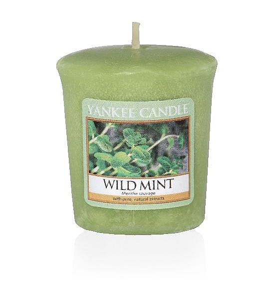 Vonná votivní svíčka Yankee Candle Wild Mint 49g/15hod