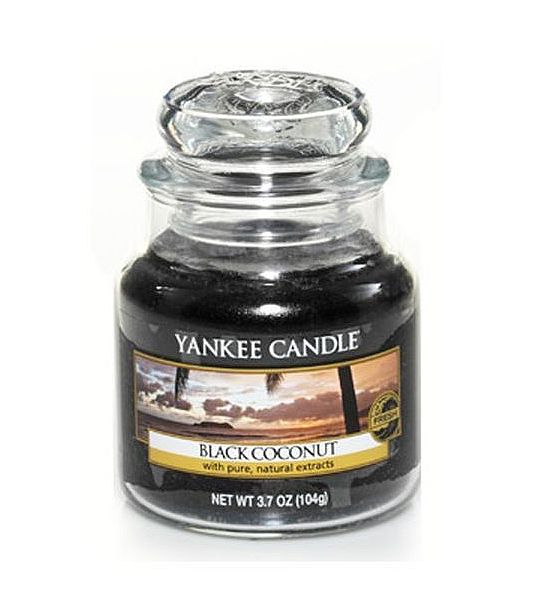 Vonná svíčka Yankee Candle Black Coconut classic malý 104g/30hod