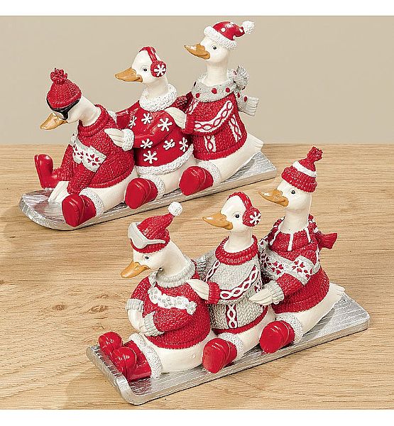 Vánoční dekorace sáňkující kachny BOLTZE polyresin výška 12 cm (cena za ks)