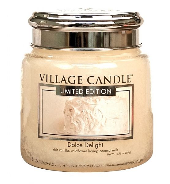 Village Candle Vonná svíčka ve skle Sametové Potěšení - Dolce Delight střední - 390g/105 hodin