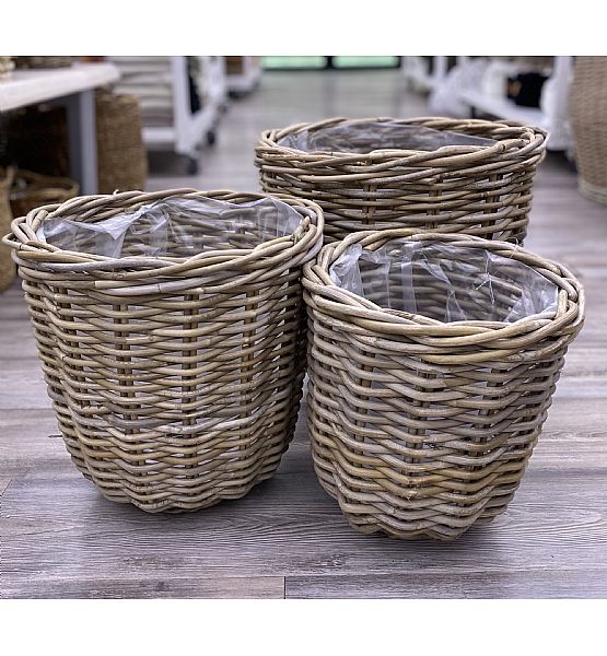 Proutěný květináč RATTAN s igelitovou výplní, přírodní M, výška 35cm, průměr 33cm