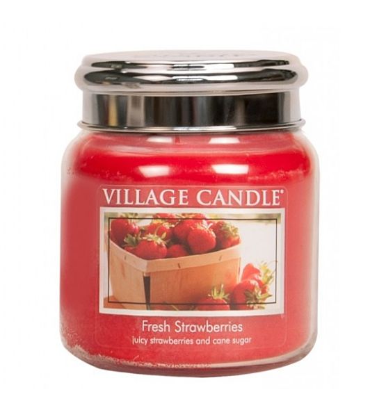 Vonná svíčka Village Candle Čerstvé jahody - Fresh Strawberry 390g/105 hodin