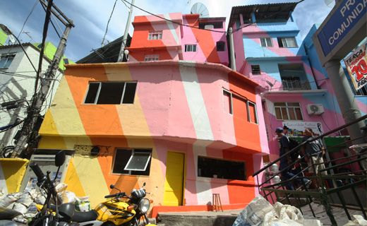 Haas & Hahn mění slumy v umělecké čtvrti