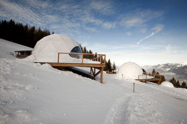 Pohodlí a relaxaci v iglú zažijete ve švýcarských Alpách