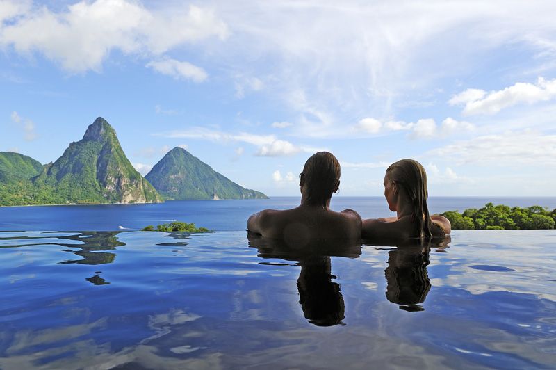 Jade Mountain Resort v St. Lucii s nekonečnými bazény