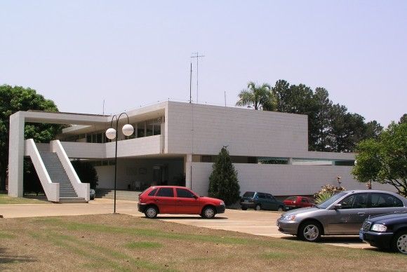 Soudobá architektura ambasády České republiky v Brasílii
